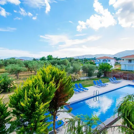 Brunswick Units Near Lagana Beach Appartamento